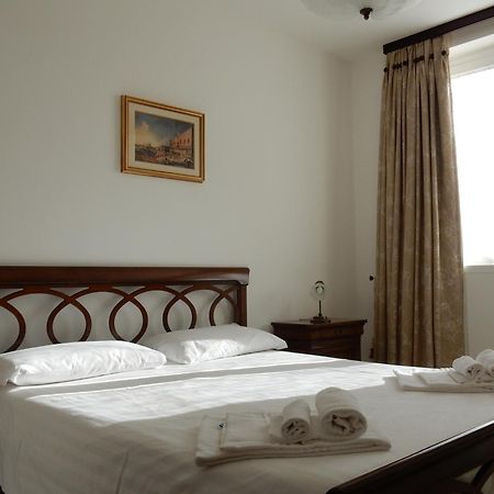 Golfo Gabella Lake Resort Maccagno Zewnętrze zdjęcie